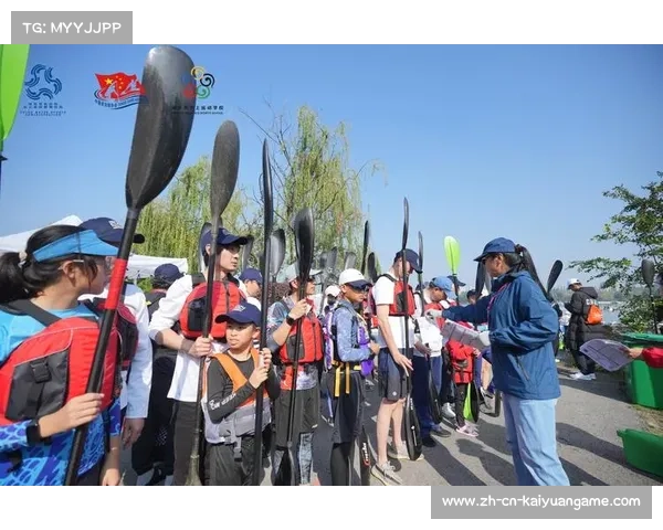 智利火山喷发引发预警 南部三场联赛延期并启动应急预案
